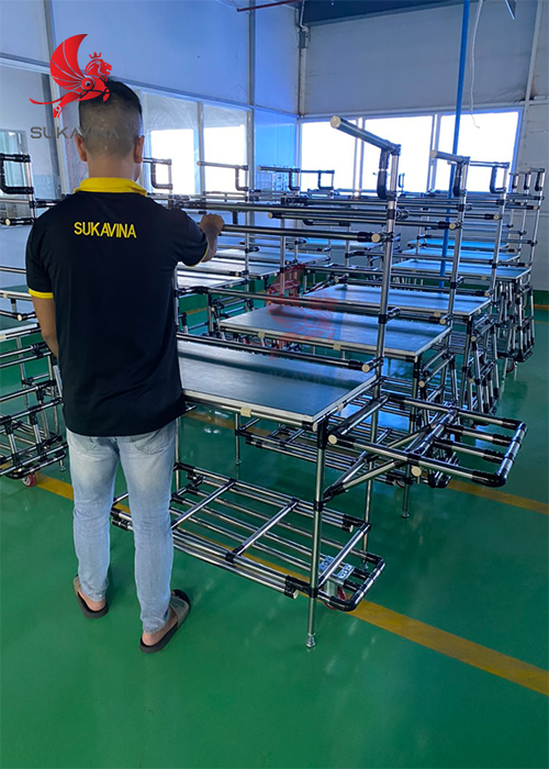 Sukavina gia công bàn thao tác theo yêu cầu 